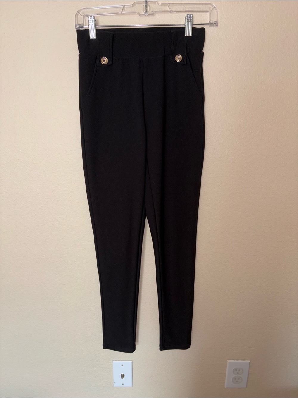 MAZE Collection Black Skinny Dress Pants